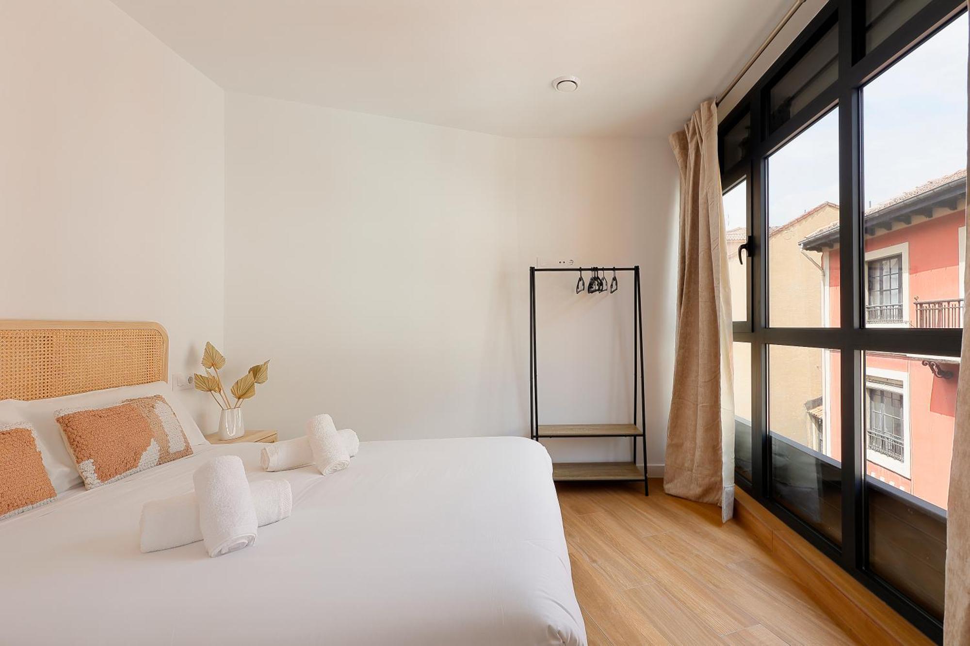 Apartamentos Aptio Oviedo Eksteriør bilde