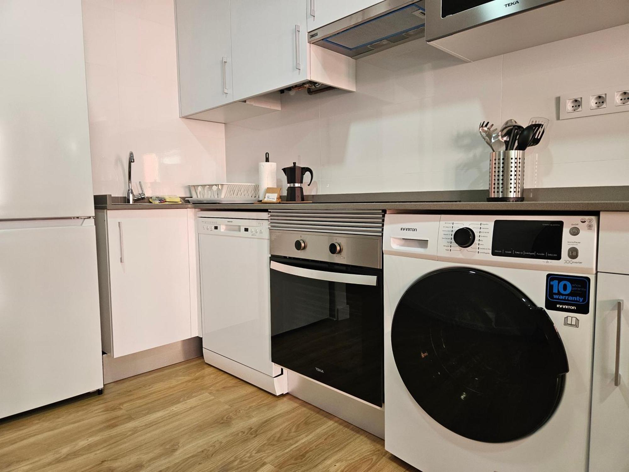 Apartamentos Aptio Oviedo Eksteriør bilde